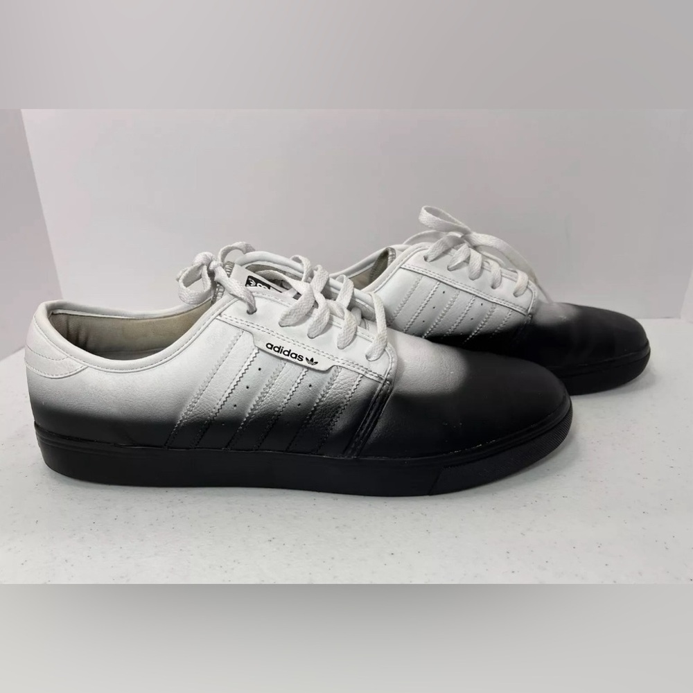Size 13 - ADIDAS SKATE X HVW8 MEN SEELEY (WHITE / WHITE / BLACK)